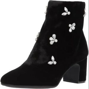 Anne Klein Glinda Boots